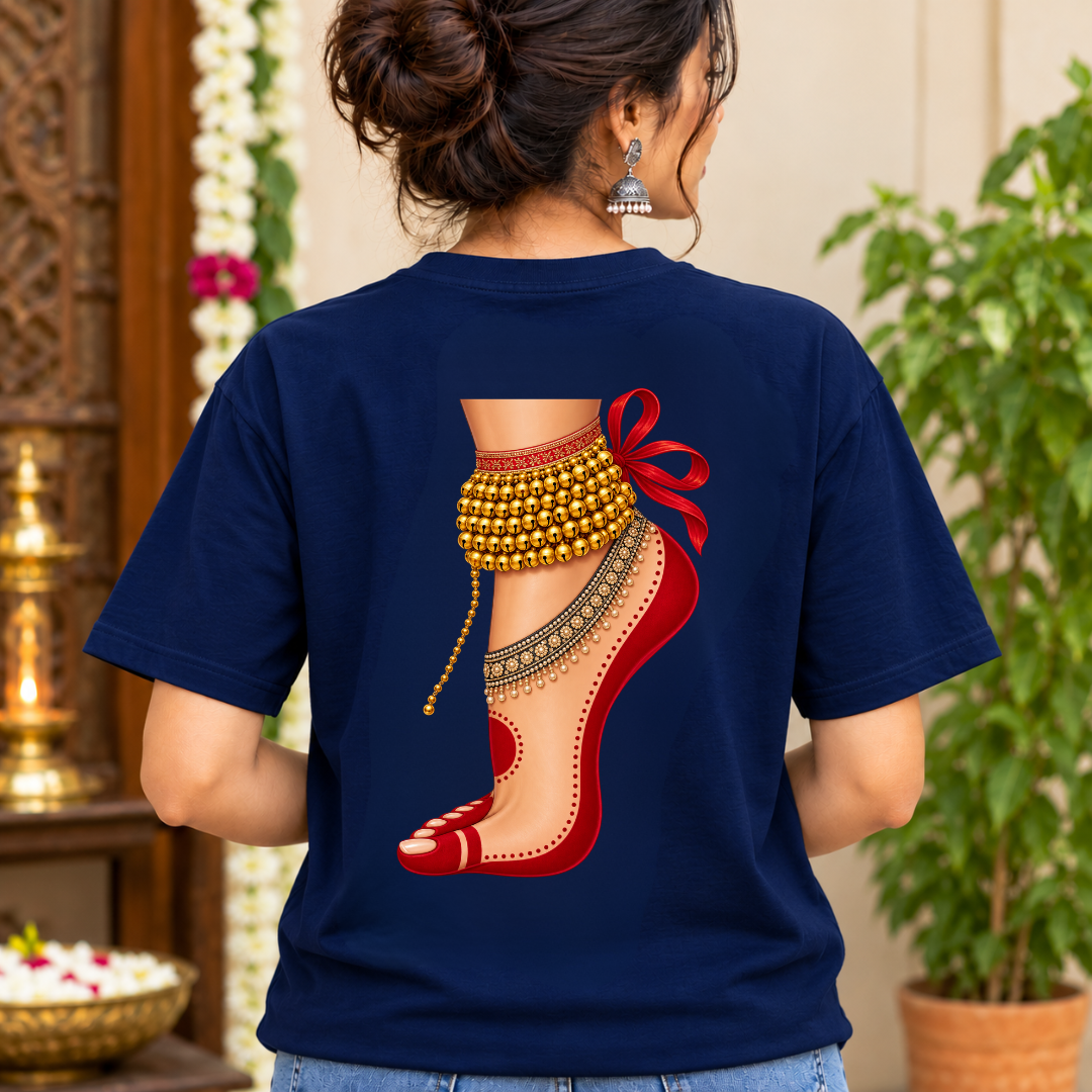 ORNATE ANKLETS BACK PRINT TEE